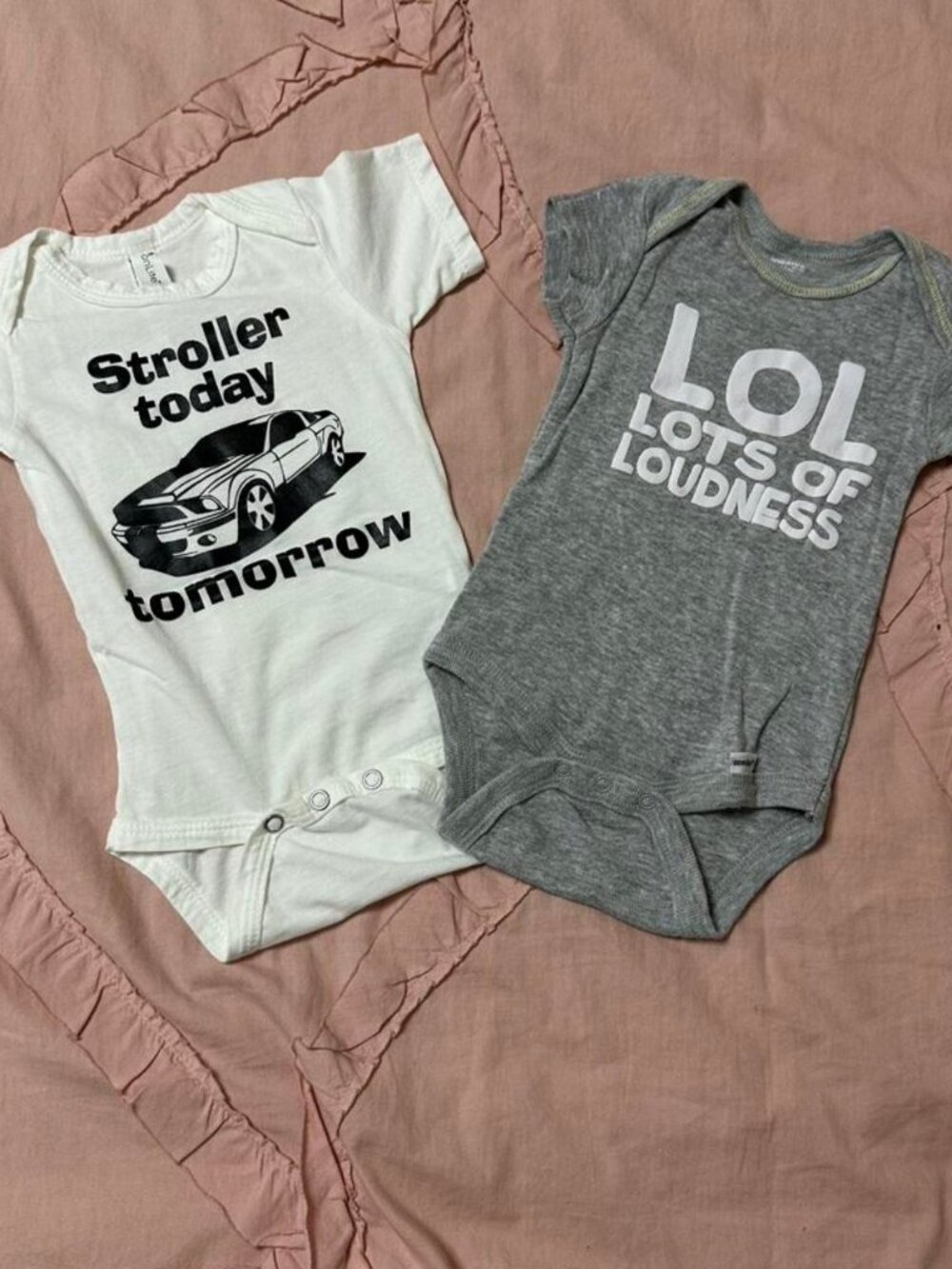 Graphic onesies unisex baby bundle. 3-6 M